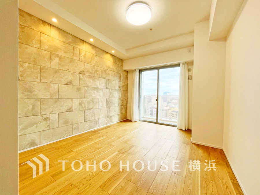 1日の疲れを癒し、心地よく寛げるようゆったりとした広さを確保しています。プライベートタイムをより優雅に穏やかに…。落ち着いた雰囲気を紡ぎます。