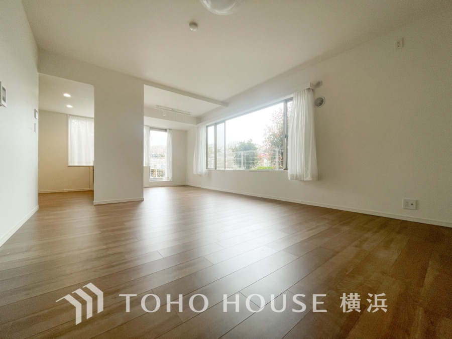 一日の中で多くの時間を過ごすことになる住まいだからこそ、いつも穏やかな空間であるように心掛けています。構成する建材などへの配慮が、住まう方の健康を守ります。