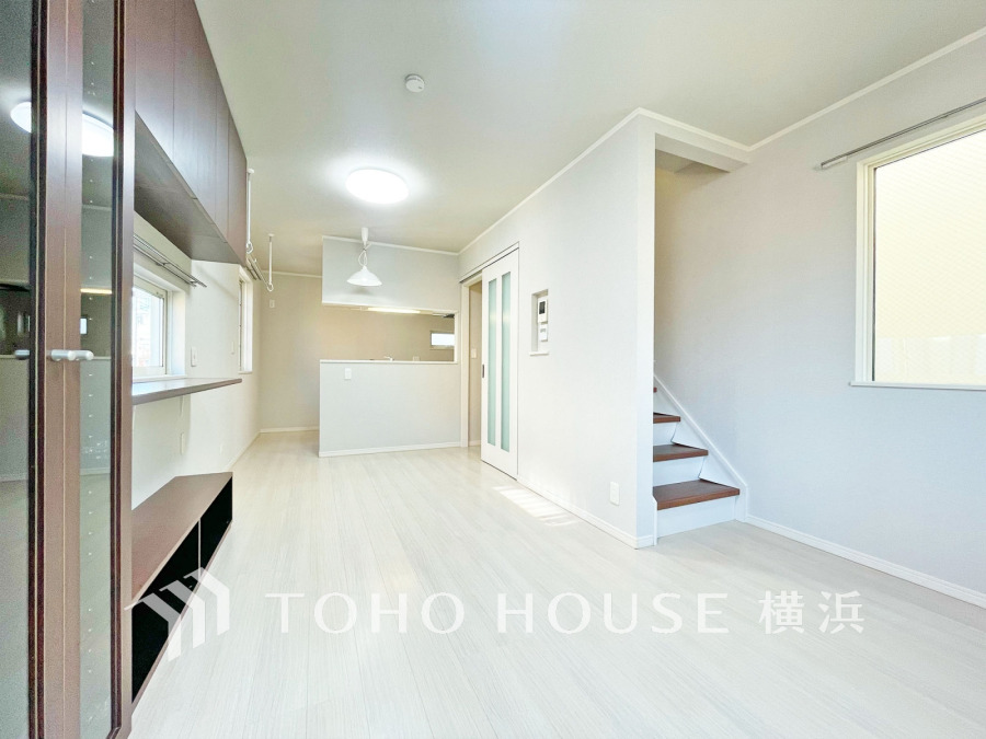 上質な時間を育む暮らしのメインステージ。寛ぎとコミュニケーションを育む居心地のよい場所。