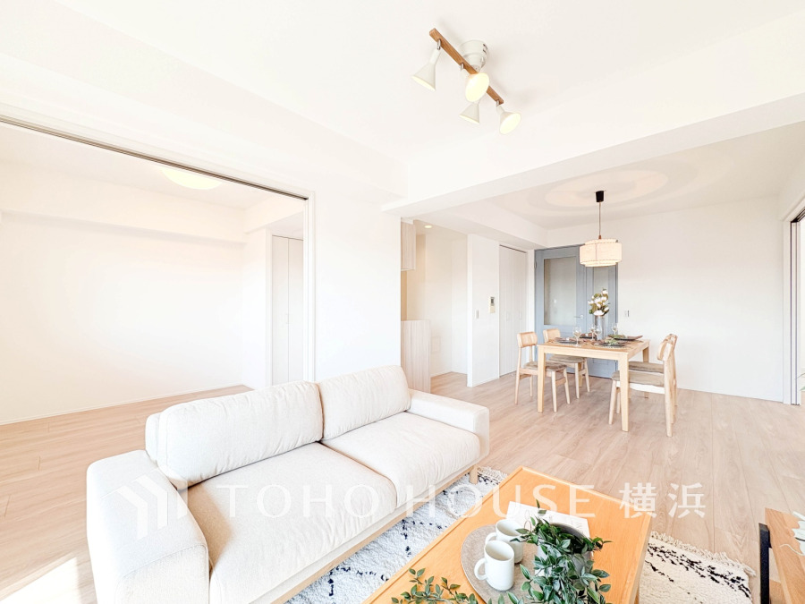 上質な時間を育む暮らしのメインステージ。寛ぎとコミュニケーションを育む居心地のよい場所。