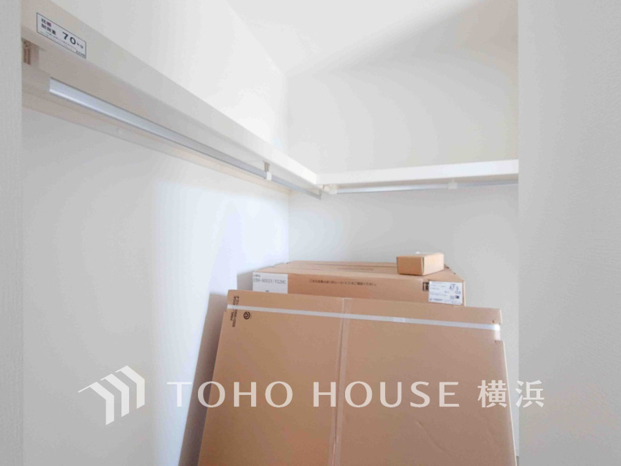 【2025年4月撮影】お客様の求める本当の“住み心地”とは何なのか。そのための一手間一工夫を惜しみません。街並みや周辺の環境に呼応しながら、美しく、そして毎日の暮らしを考慮した機能性の高い住まい。
