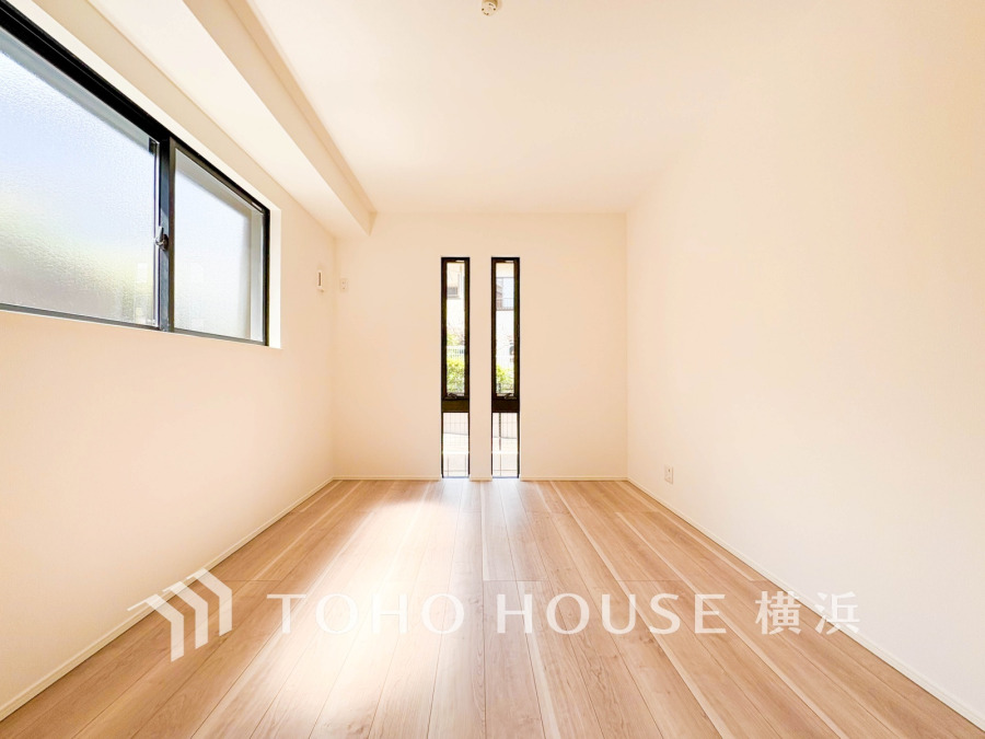 感性を育むプライベートルームはシンプルでスマートな空間。好みの空間で読書をしたり、音楽を聞いたりと一人の時間も充実したものにできます。