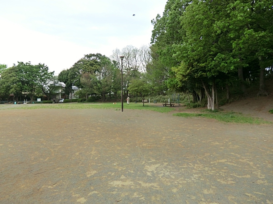 泉天ケ谷公園まで　約350ｍ