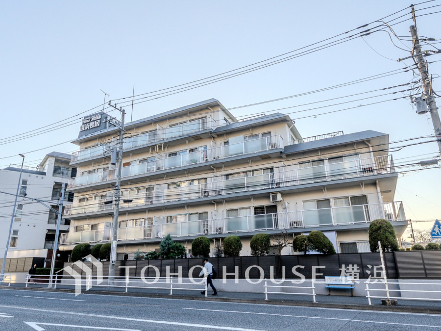 駅や生活利便施設が身近な快適なロケーション。