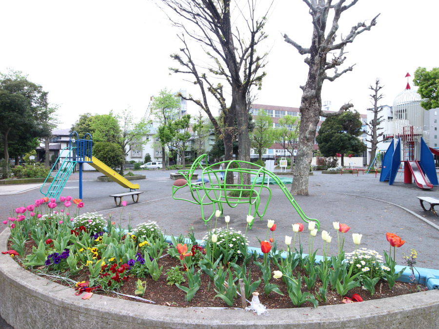 大口西公園　約400ｍ