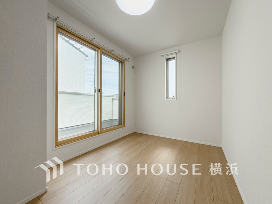 穏やかな寛ぎを届ける上質仕様のゆとりあるお部屋。自分時間を充実させながら心豊かにできるプライベート空間。