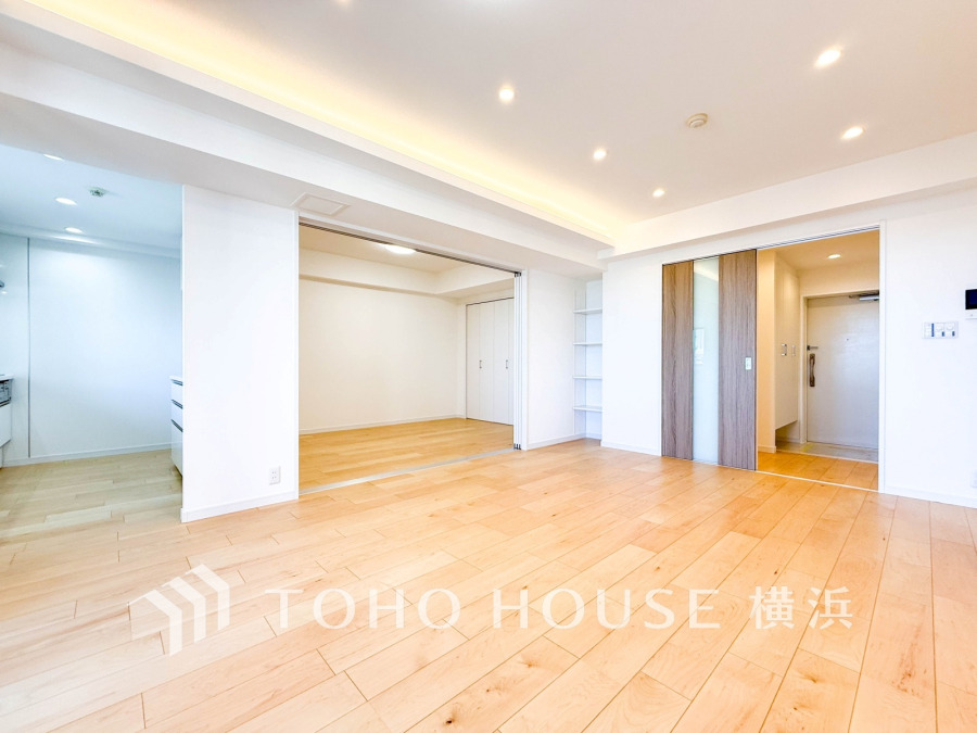 一日の中で多くの時間を過ごすことになる住まいだからこそ、いつも穏やかな空間であるように心掛けています。構成する建材などへの配慮が、住まう方の健康を守ります。