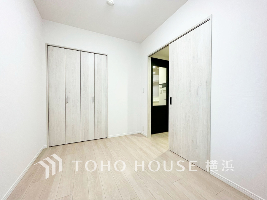 穏やかな寛ぎを届ける上質仕様のゆとりあるお部屋。自分時間を充実させながら心豊かにできるプライベート空間。