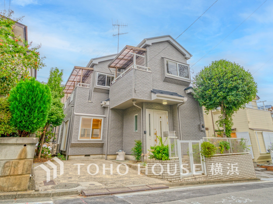 流行に左右されず、将来に渡って価値が継続する「上質」な佇まい。お洒落な雰囲気や自然の潤い、親しみやすさといった個性を、街に新たな価値をもたらし続ける。