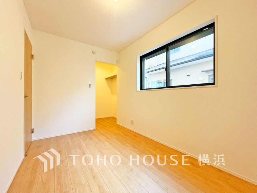 ゆとりを確保した洋室はWIC付き。自分時間を充実させながら心豊かなひとときを過ごすための大切な空間です。

