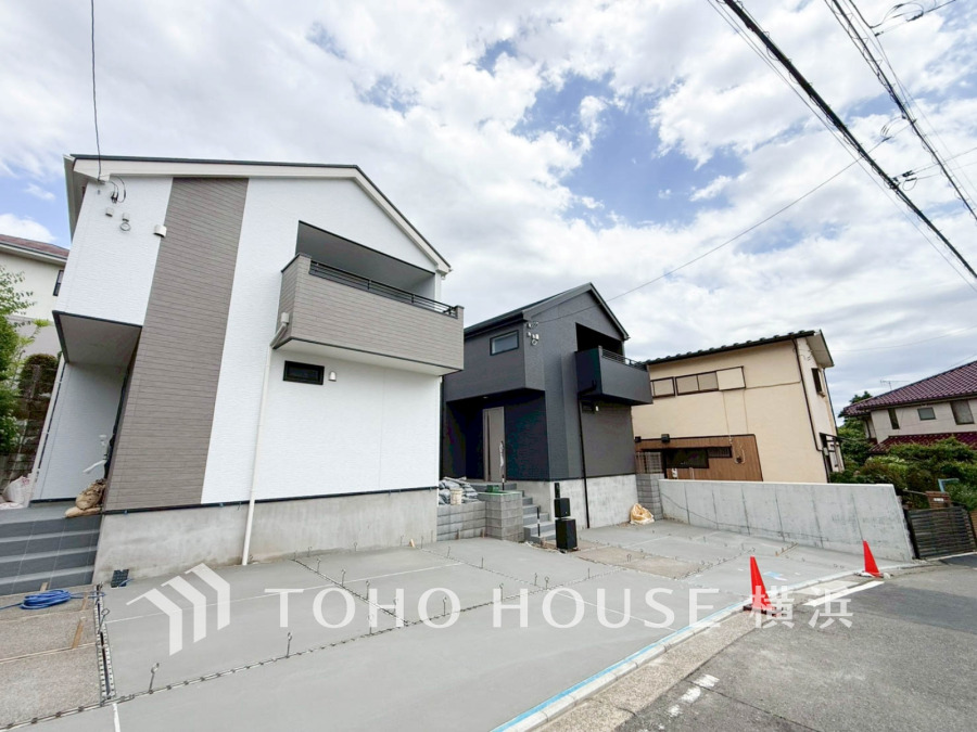 単に見た目や質感の良さだけではなく、建物の基礎や構造といった、目には見えにくい部分にもこだわります。住まいの本質の部分から、住み心地や安全性を見つめ直しました。