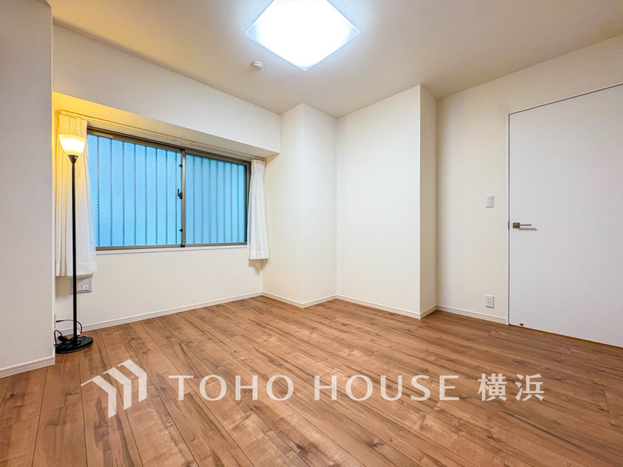 穏やかな寛ぎを届ける上質仕様のゆとりあるお部屋。自分時間を充実させながら心豊かにできるプライベート空間。