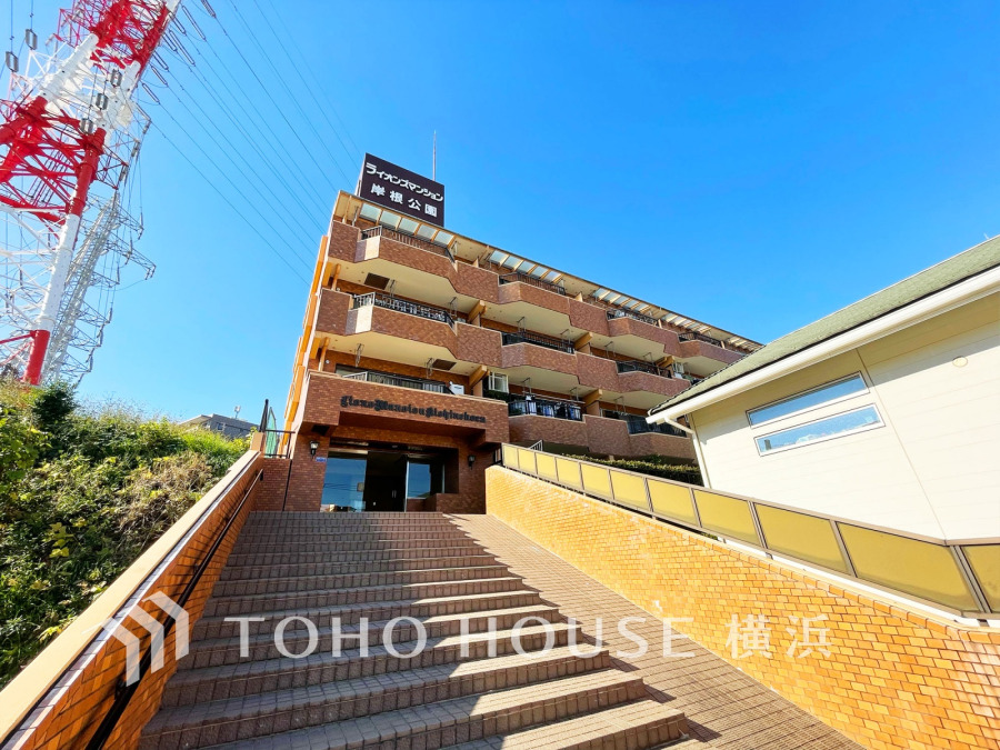 流行に左右されず、将来に渡って価値が継続する「上質」な佇まい。お洒落な雰囲気や自然の潤い、親しみやすさといった個性を、街に新たな価値をもたらし続ける。