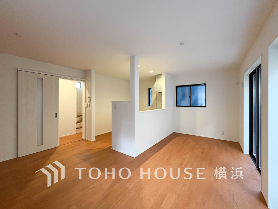 ご家族やお客様との時間など、多くの時を刻む空間。何気なく過ぎる時でさえも上質なひと時となる快適な空間を目指して。