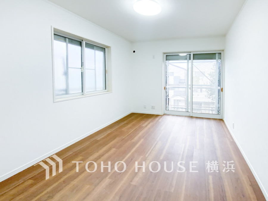 家族一人ひとりの大切なプライベート空間。趣味・感性で個性的に飾って頂けるようシンプルに仕上げてあります。自分時間を充実させながら心豊かなひとときを過ごすための大切な空間。