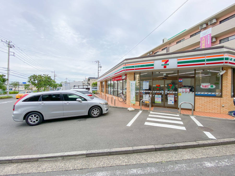 セブンイレブン横浜十日市場東店　約1,000ｍ