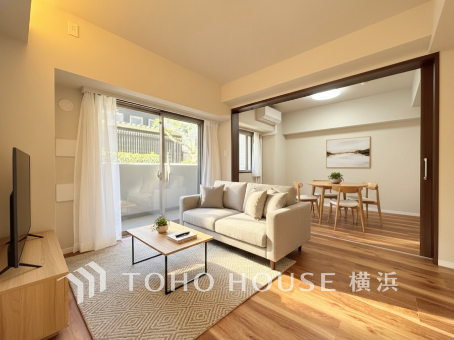 ここにはみんなが集い、食事と楽しい会話が始まる。話に夢中になりすぎて、ついつい時を忘れてしまう。そんな束の間の幸せを感じさせてくれる場所。（家具はAI加工です）