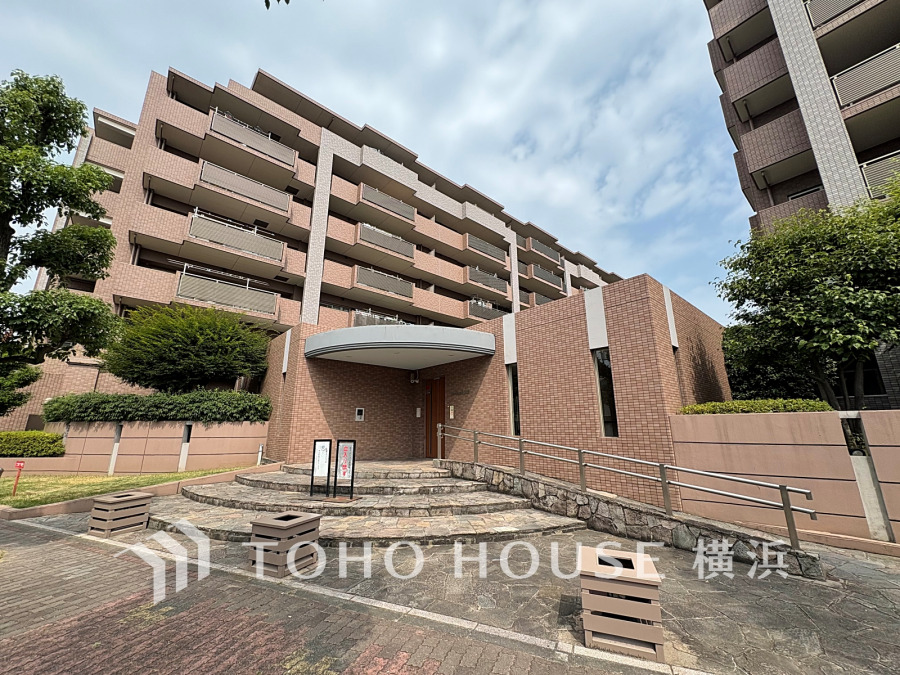 時間のゆとりと空間、爽やかな陽光がもたらす光と風を贅沢なまでに感じる暮らしが始まります。