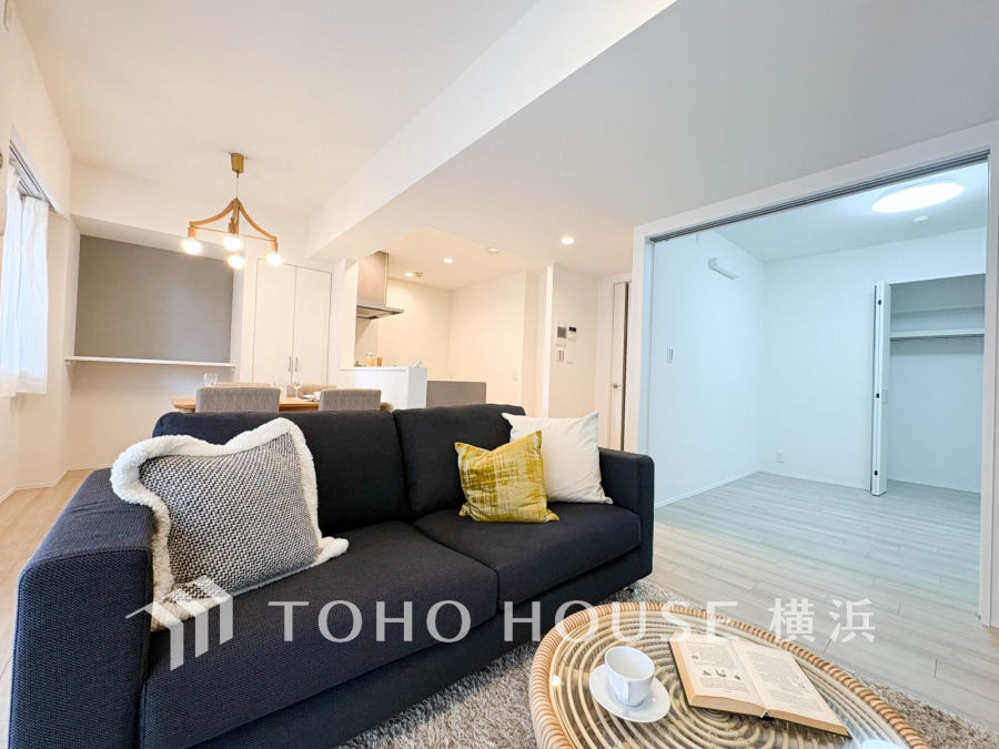 一日の中で多くの時間を過ごすことになる住まいだからこそ、いつも穏やかな空間であるように心掛けています。構成する建材などへの配慮が、住まう方の健康を守ります。