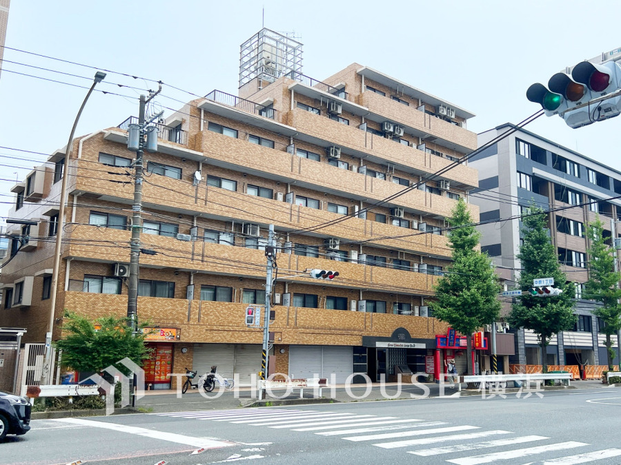 流行に左右されず、将来に渡って価値が継続する「上質」な佇まい。お洒落な雰囲気や自然の潤い、親しみやすさといった個性を、街に新たな価値をもたらし続ける。