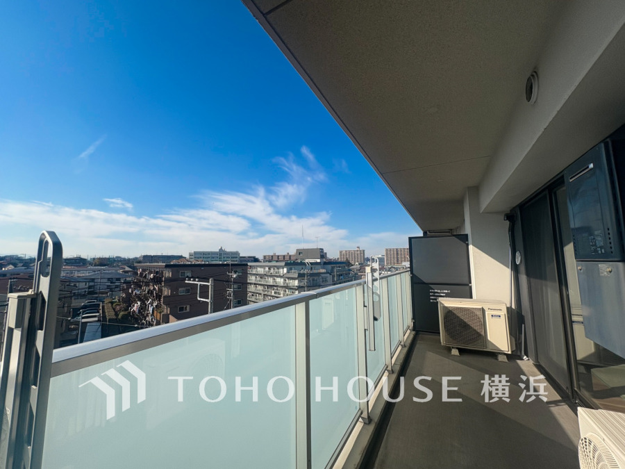 時の流れと共に装いを変える街の景観を独り占め。この街ならではの美しい風景を心ゆくまでお楽しみ下さい。（2026年3月撮影）