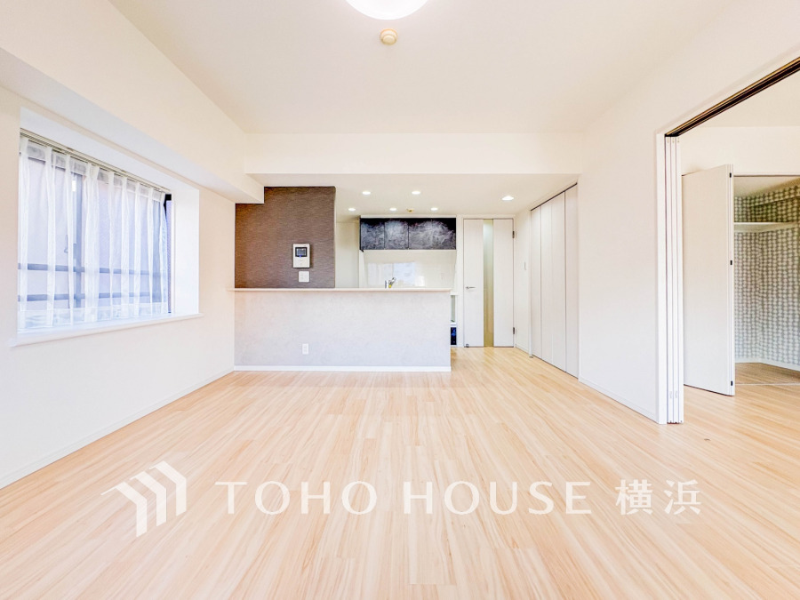 やわらかな陽射しが降り注ぐ、和やかで洗練された空間。
