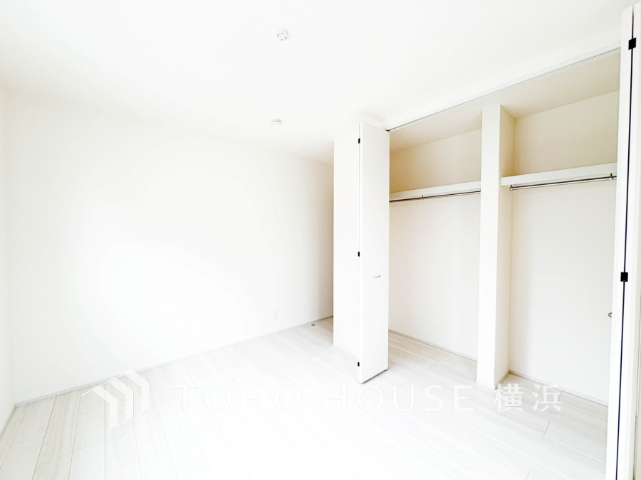 穏やかな寛ぎを届ける上質仕様のゆとりあるお部屋。自分時間を充実させながら心豊かにできるプライベート空間。