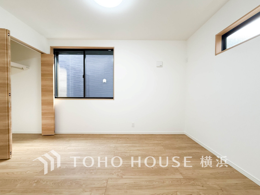 穏やかな寛ぎを届ける上質仕様のゆとりあるお部屋。自分時間を充実させながら心豊かにできるプライベート空間。