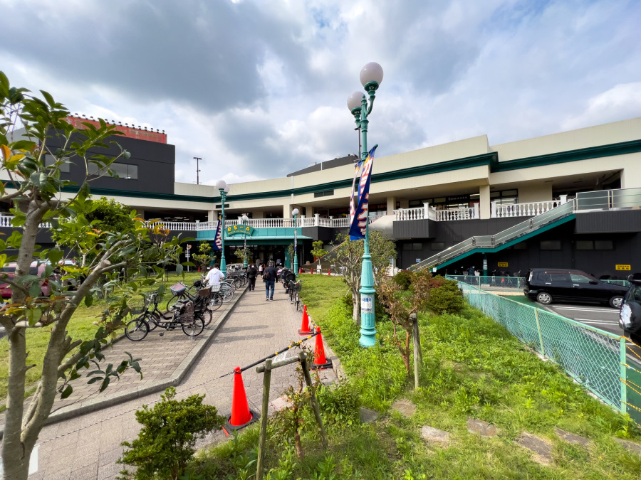 eモール　約900ｍ