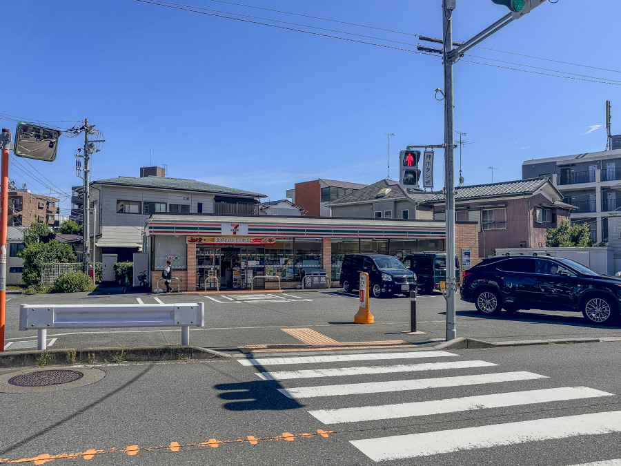 セブン-イレブン 横浜瀬谷二ツ橋店　約170ｍ