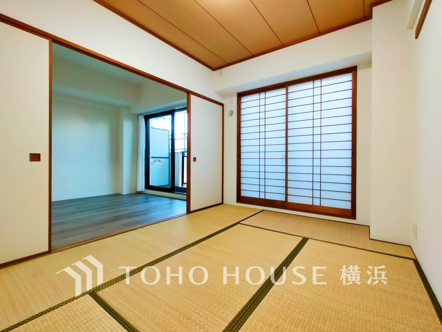 和室は有るだけでも落ち着く空間ですが、 「家族団らん」 「来客時の客間」 等々多目的なスペースとして活用出来る便利な空間です。