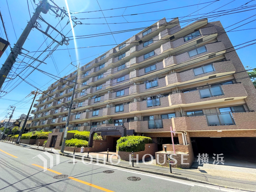 花月総持寺駅徒歩4分！広大な鶴見花月園公園も身近で開放感のある暮らしが叶います。