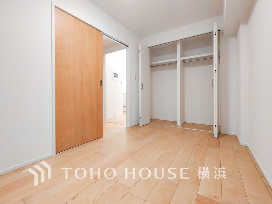 穏やかな寛ぎを届ける上質仕様のゆとりあるお部屋。自分時間を充実させながら心豊かにできるプライベート空間。