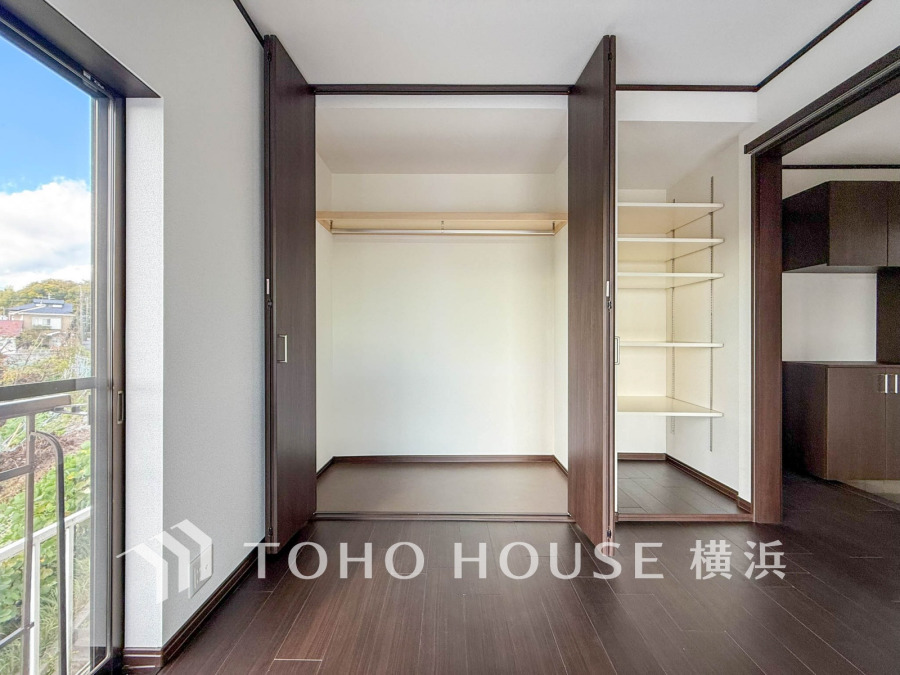 暮らし心地を大きく左右する収納を、適材適所に配置し使い勝手を考慮しました。空間を余すところなく有効利用した収納は生活空間をより上質なものにしてくれるでしょう。