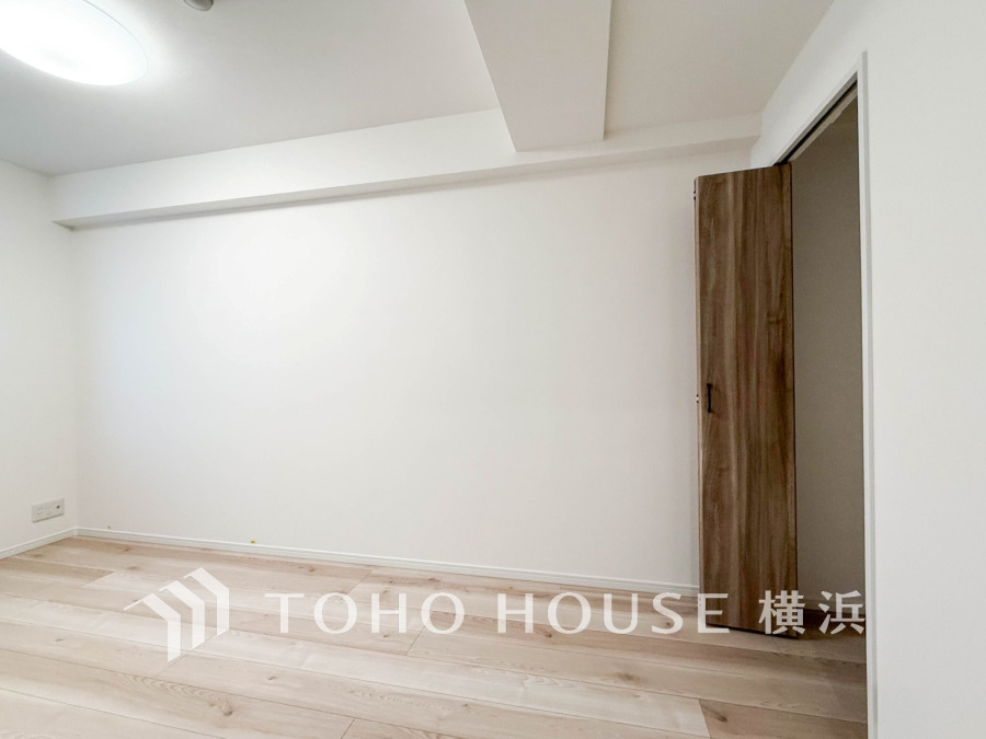 感性を育むプライベートルームはシンプルでスマートな空間。好みの空間で読書をしたり、音楽を聞いたりと一人の時間も充実したものにできます。