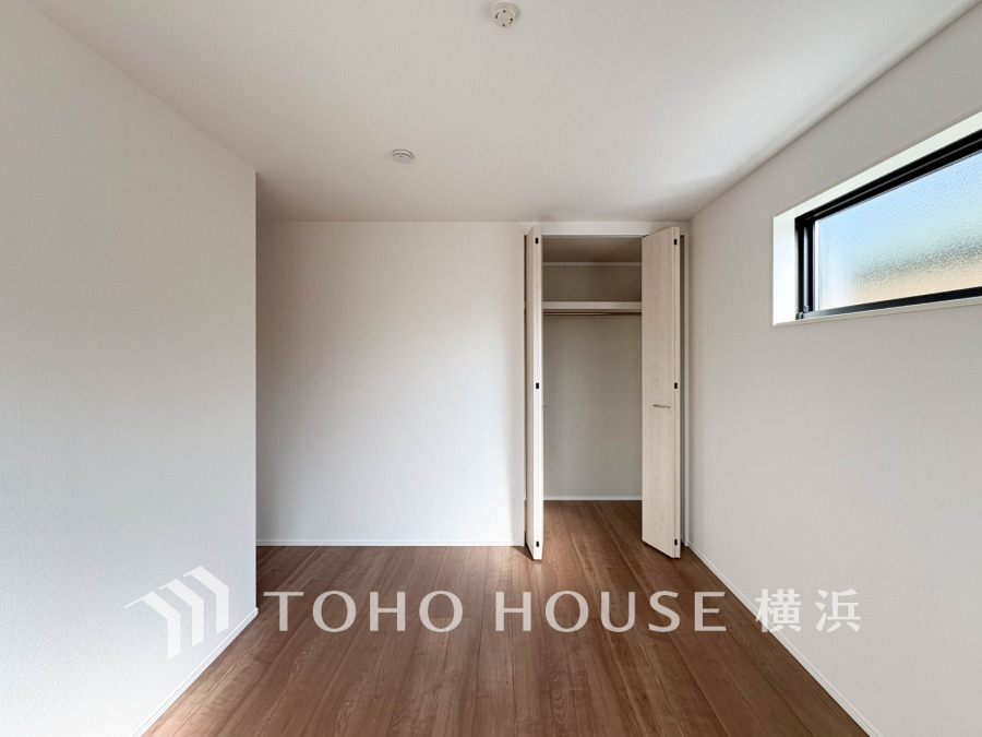 感性を育むプライベートルームはシンプルでスマートな空間。好みの空間で読書をしたり、音楽を聞いたりと一人の時間も充実したものにできます。