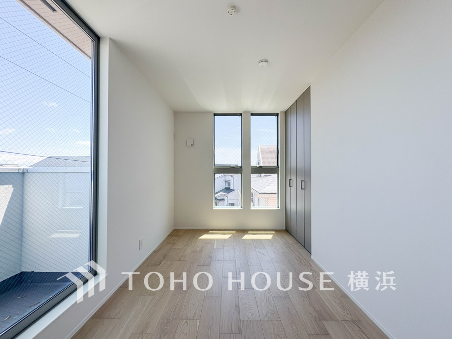 穏やかな寛ぎを届ける上質仕様のゆとりあるお部屋。自分時間を充実させながら心豊かにできるプライベート空間。