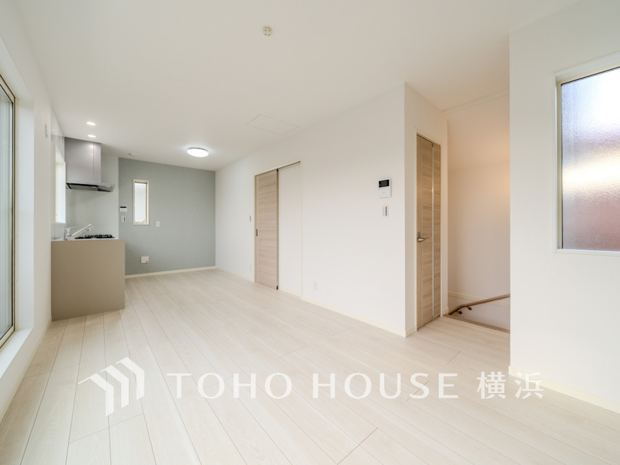 上質な時間を育む暮らしのメインステージ。寛ぎとコミュニケーションを育む居心地のよい場所。