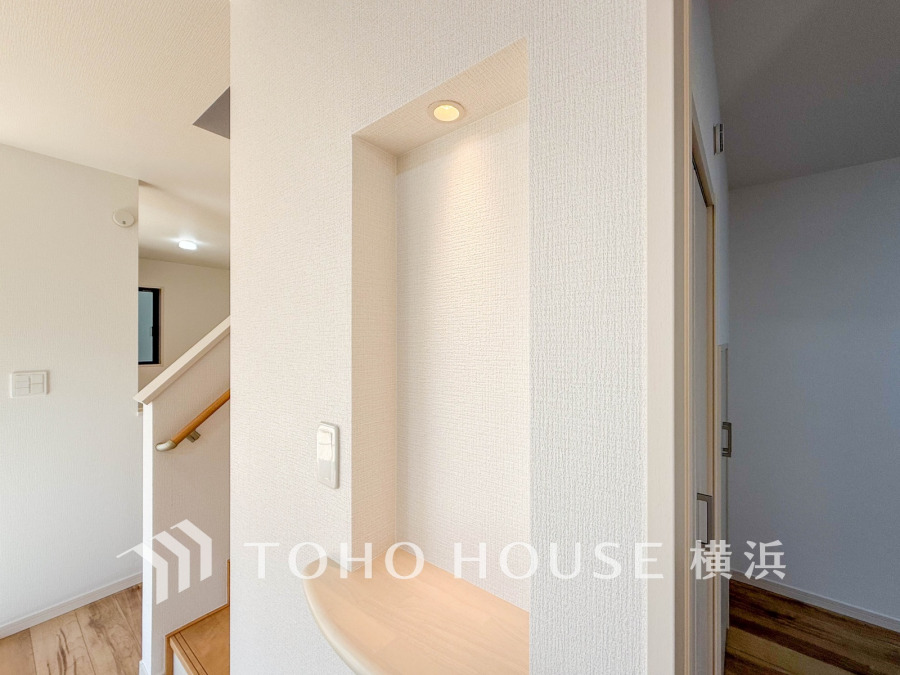 一日の中で多くの時間を過ごすことになる住まいだからこそ、いつも穏やかな空間であるように心掛けています。構成する建材などへの配慮が、住まう方の健康を守ります。