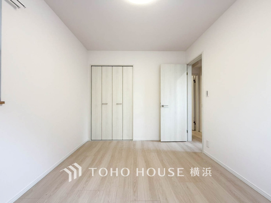 感性を育むプライベートルームはシンプルでスマートな空間。好みの空間で読書をしたり、音楽を聞いたりと一人の時間も充実したものにできます。