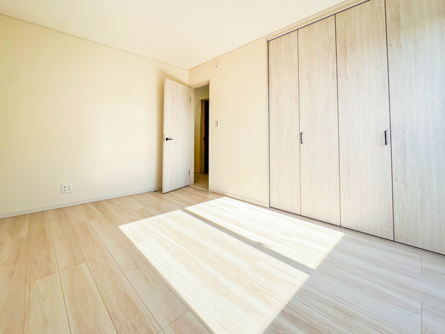 感性を育むプライベートルームはシンプルでスマートな空間。好みの空間で読書をしたり、音楽を聞いたりと一人の時間も充実したものにできます。