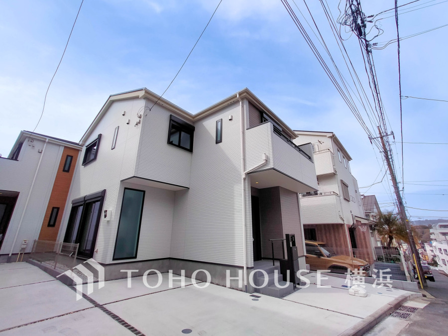 カースペースには2台駐車可能です（車種によります）。