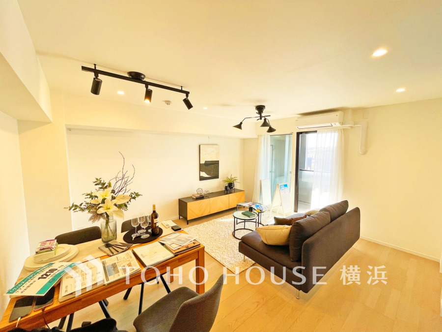 上質な時間を育む暮らしのメインステージ。寛ぎとコミュニケーションを育む居心地のよい場所。