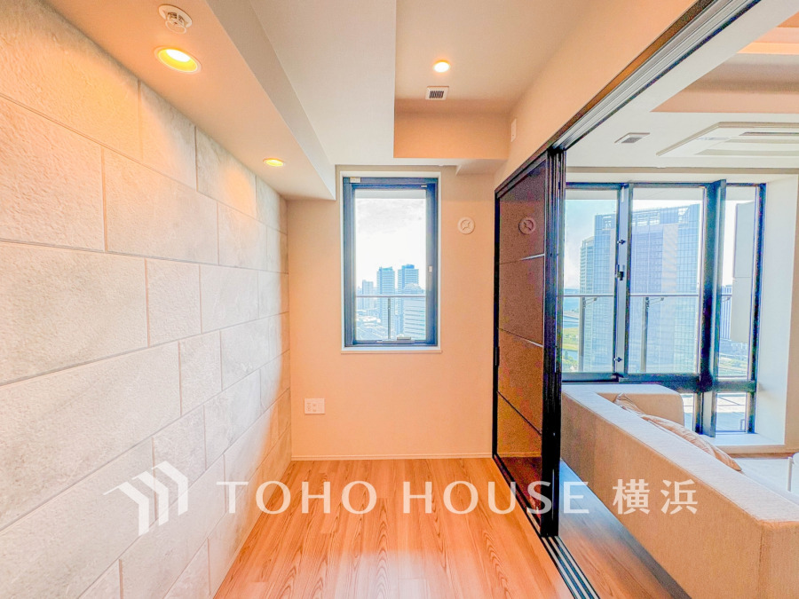 穏やかな寛ぎを届ける上質仕様のゆとりあるお部屋。自分時間を充実させながら心豊かにできるプライベート空間。