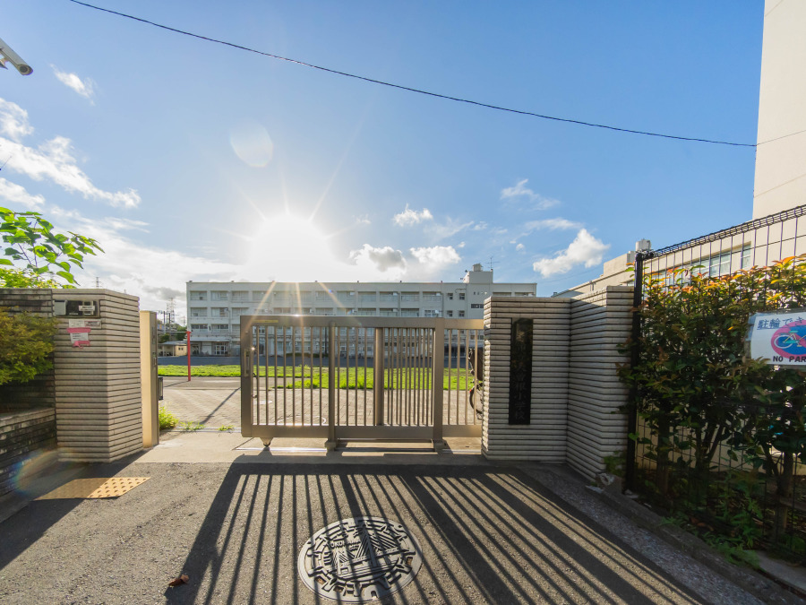 大曽根保育園　約300ｍ