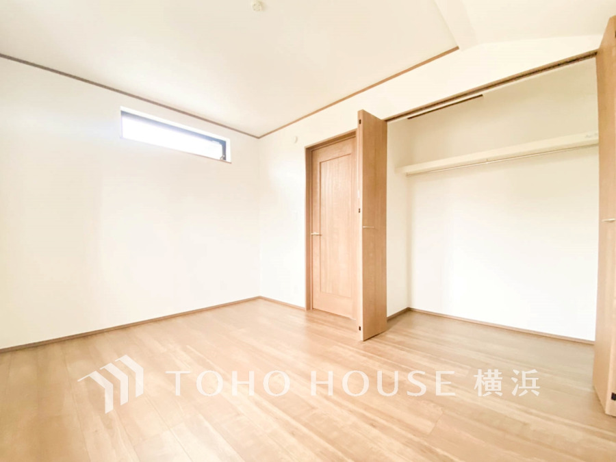 穏やかな寛ぎを届ける上質仕様のゆとりあるお部屋。自分時間を充実させながら心豊かにできるプライベート空間。