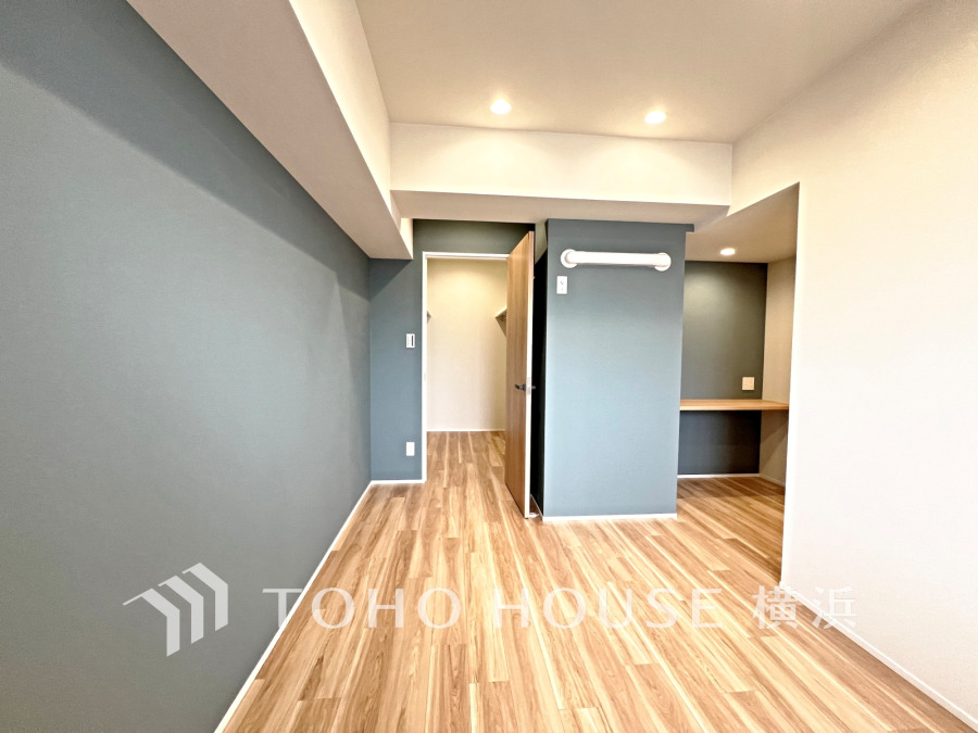 家族一人ひとりの大切なプライベート空間。趣味・感性で個性的に飾って頂けるようシンプルに仕上げてあります。自分時間を充実させながら心豊かなひとときを過ごすための大切な空間。