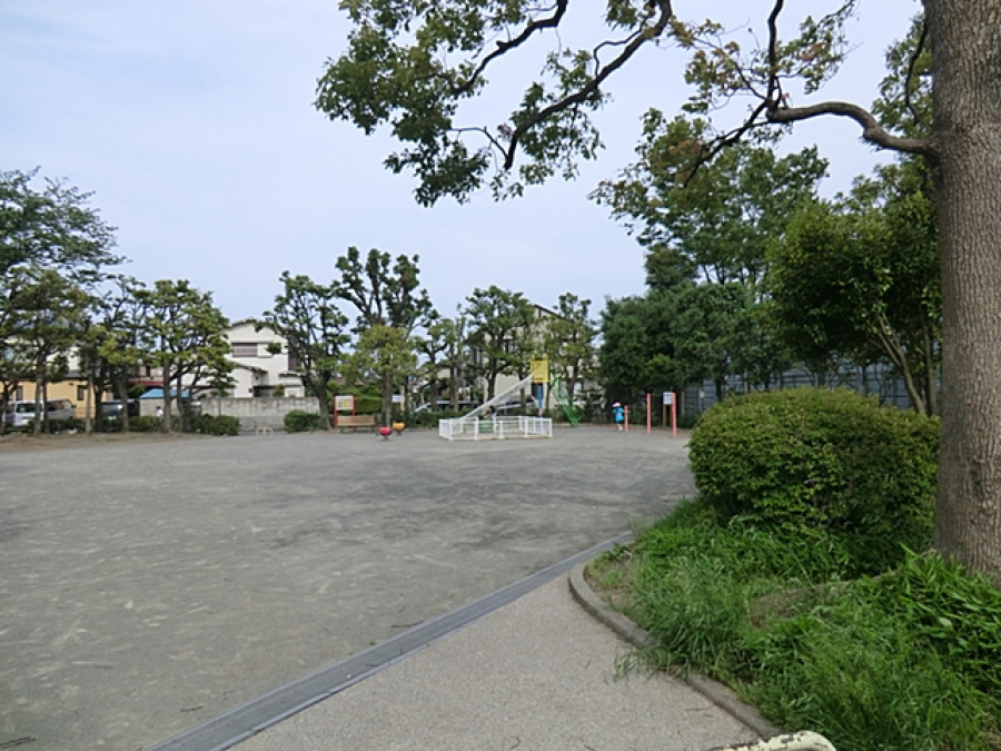 勧永公園まで　約300ｍ