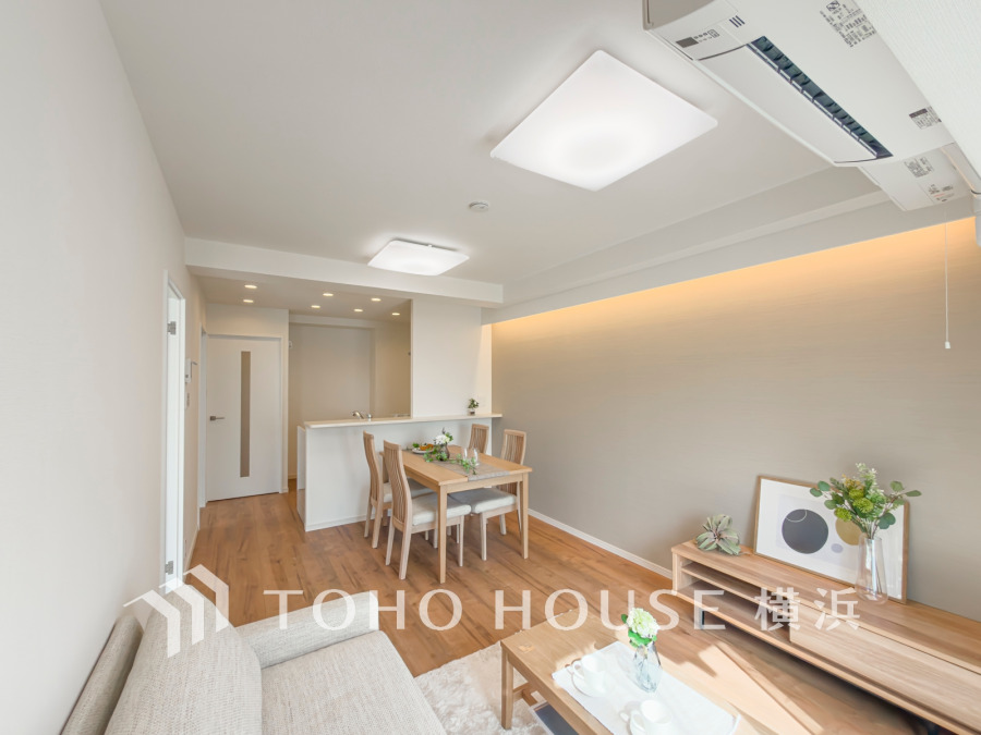 コーディネートされた素敵な家具付きで新生活のスタートをサポートします。