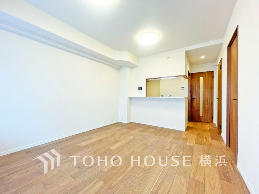 和やかで洗練された空間の演出。寛ぎとコミュニケーションを育む居心地のよい場所。